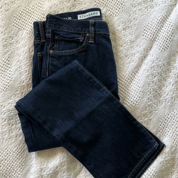 GAP 1969 Men's Dark Wash Denim Straight Leg Jeans Size 32x30. Never worn. - Picture 1 of 5